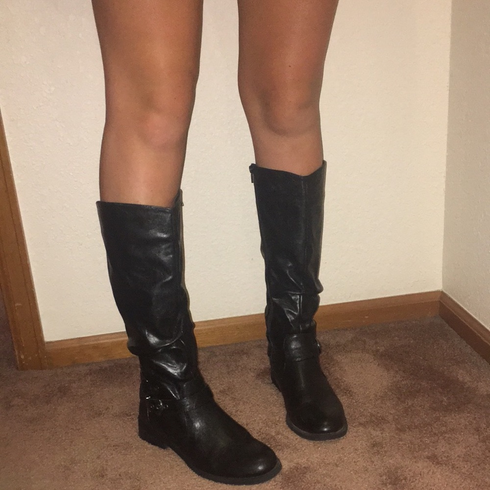 Black leather Calf boots